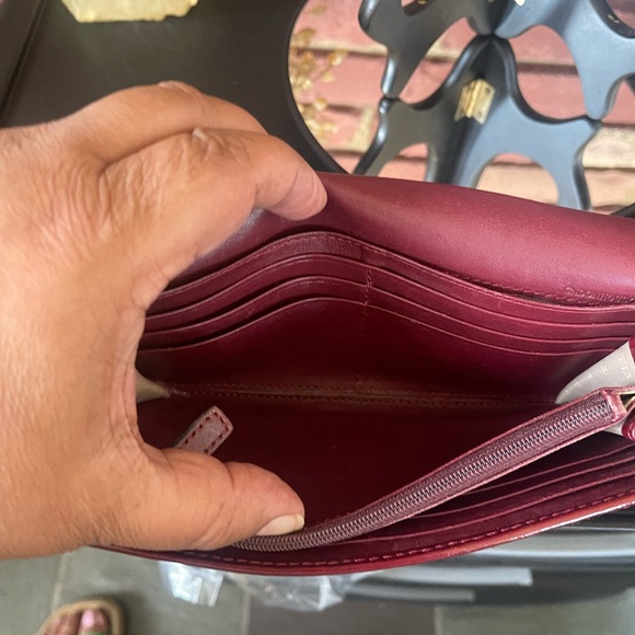 🔥Burberry 🔥long🔥 wallet🔥 - Picture 9 of 11
